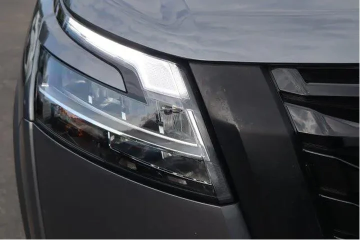 $32469 : Nissan Pathfinder 2024 AWD S image 10
