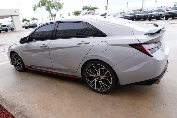 $25950 : Hyundai ELANTRA N 2022 4dr S image 5