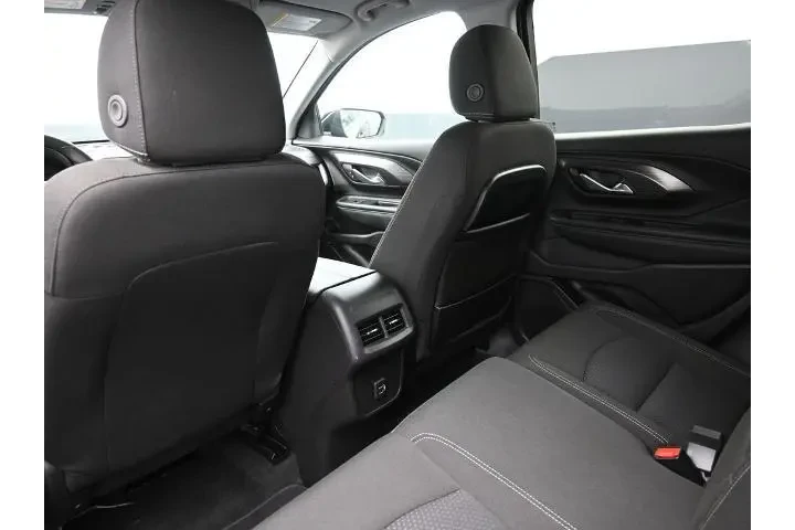 $21498 : GMC Terrain 2024 AWD SLE 4dr image 2