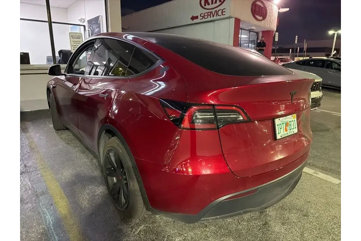 $31489 : Tesla Model Y 2024 Long Rang image 3