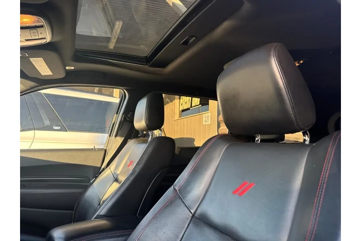 2024 Durango GT 2WD image 8