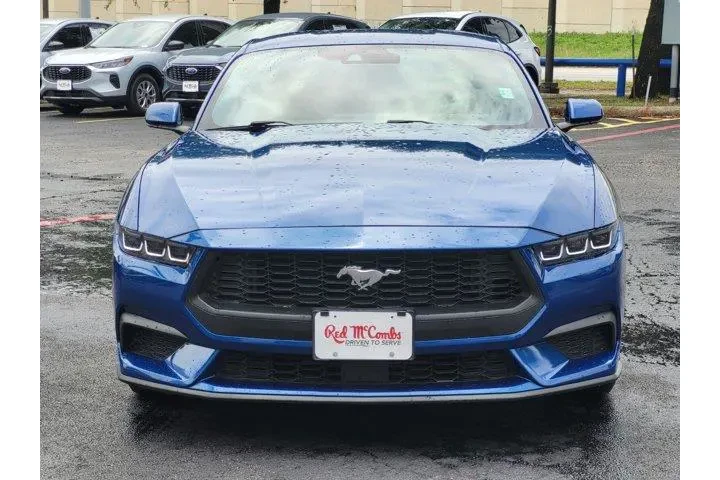 $28600 : Ford Mustang 2024 EcoBoost 2 image 8