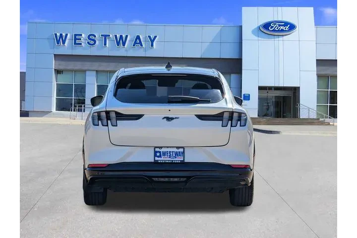 $27218 : Ford Mustang Mach-E 2022 AWD image 5