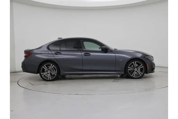 $32998 : BMW 3 Series 2022 330e 4dr S image 7
