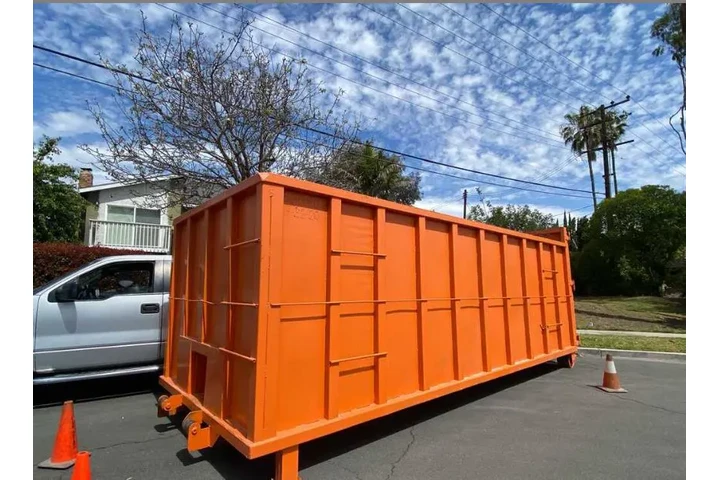 15 Yard Roll Off Bin $450 image 8