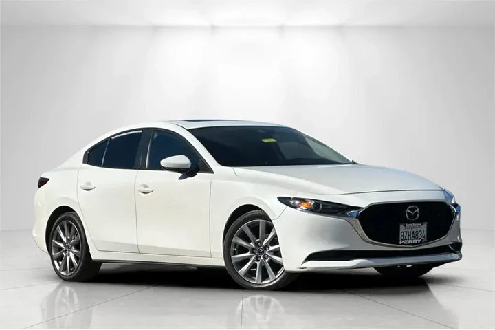 $17999 : Mazda Mazda3 Sedan 2021 Pref image 1