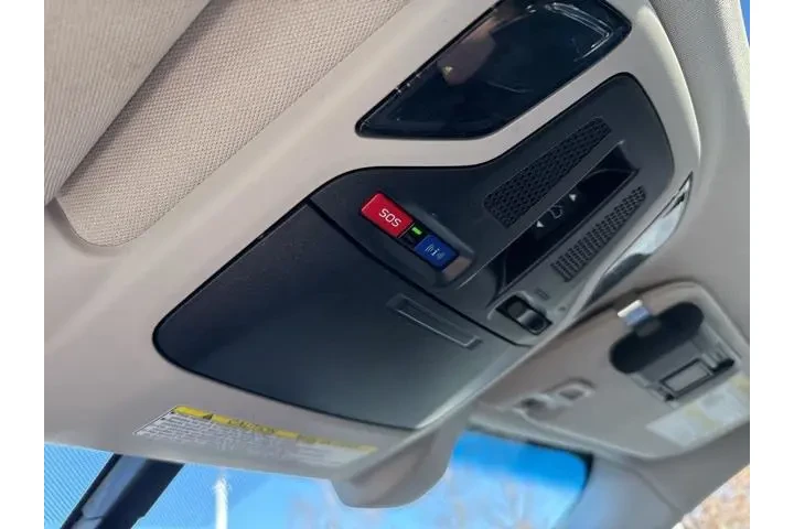 $22695 : Subaru Legacy 2022 AWD Limit image 9