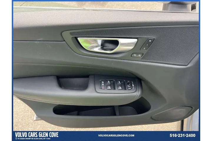 $37500 : Volvo XC60 2023 AWD B5 Plus image 10