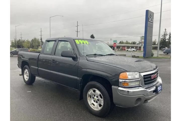 $8999 : 2005 GMC Sierra 1500 image 4