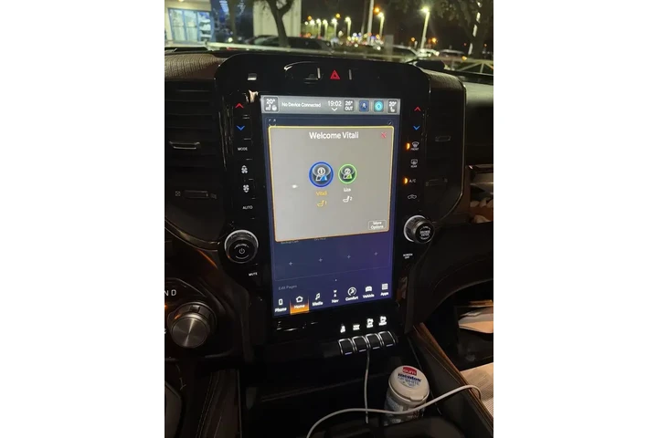 $40000 : Ram 1500 2022 4x4 Limited Lo image 8