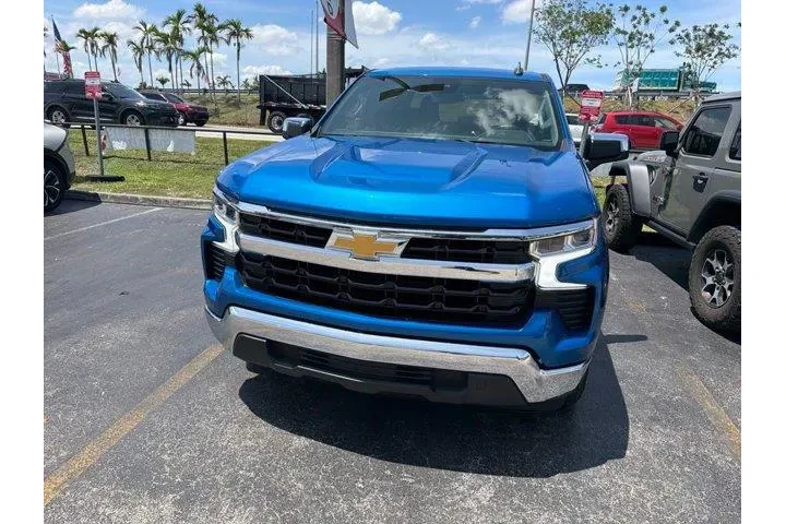 $30872 : Chevrolet Silverado 1500 202 image 2
