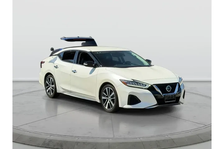 $19298 : Nissan Maxima 2021 3.5 SV 4d image 1