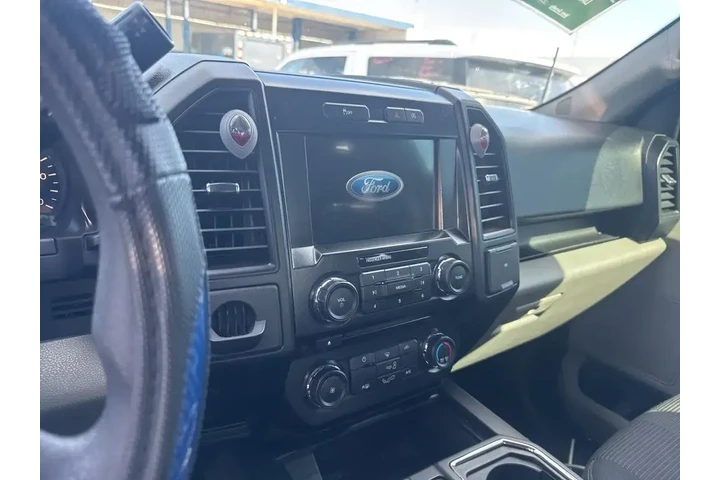 $13604 : Ford F-150 2017 4x2 Lariat 4 image 10