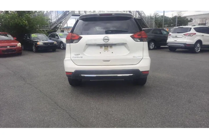 $9995 : 2017 Rogue image 9
