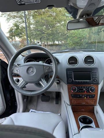 $7500 : 2007 Mercedes-Benz GL-Class G image 4