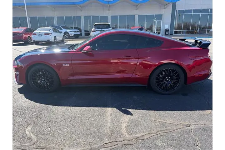 $32500 : Ford Mustang 2020 GT 2dr Fas image 6