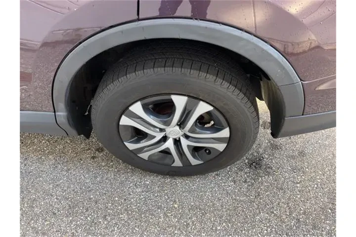 $17500 : Toyota RAV4 2017 AWD LE 4dr image 10