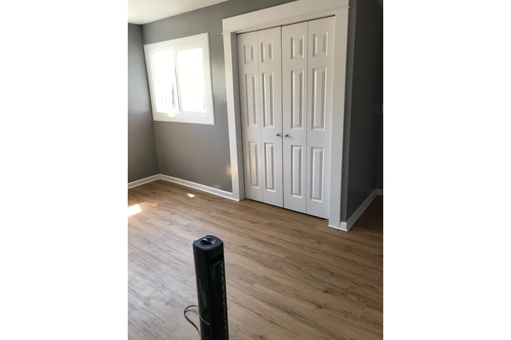 $1000 : Se renta cuarto image 2