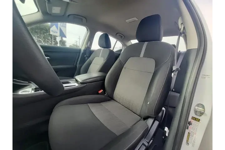 $16998 : Nissan Sentra 2023 SV 4dr Se image 7