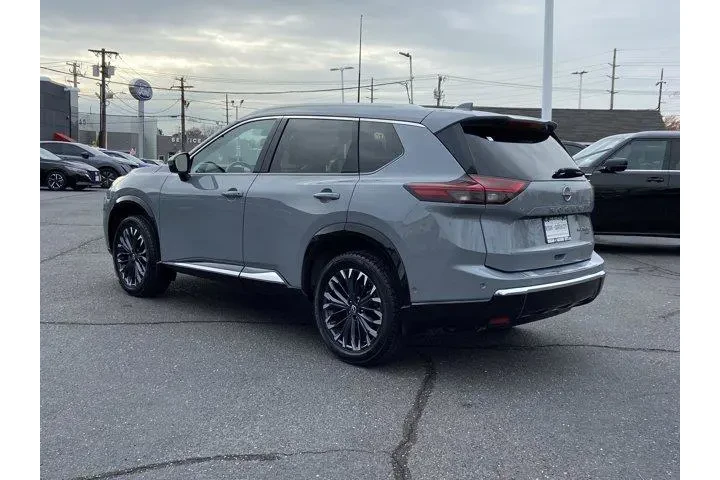 $27945 : Nissan Rogue 2024 AWD Platin image 6