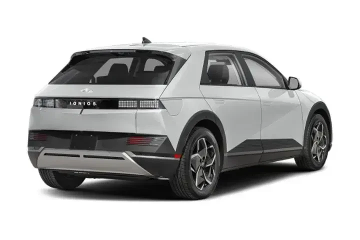 $25998 : Hyundai IONIQ 5 2023 AWD SEL image 2