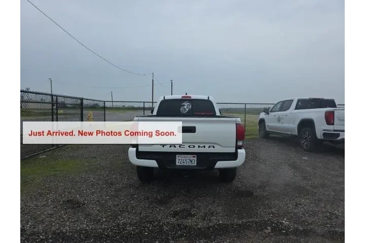 $28900 : Toyota Tacoma 2022 4x2 TRD S image 5