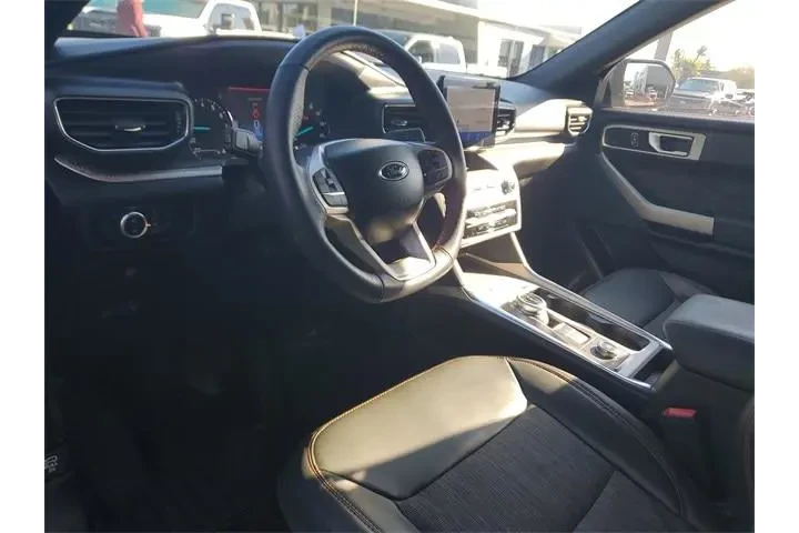 $34990 : Ford Explorer 2023 AWD Timbe image 10