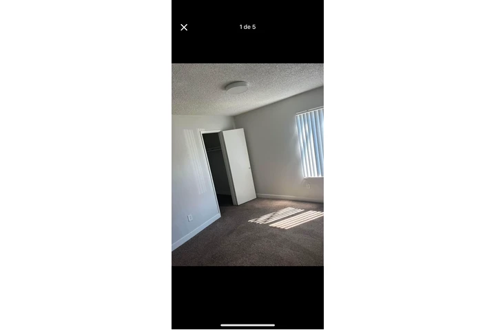 $1200 : Habitación image 1