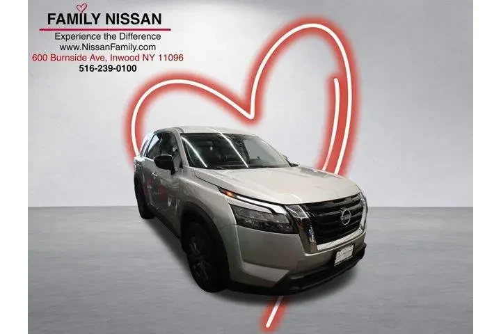 $28781 : Nissan Pathfinder 2024 AWD S image 1