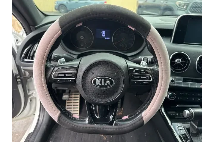 $22332 : Kia Stinger 2020 GT-Line 4dr image 6