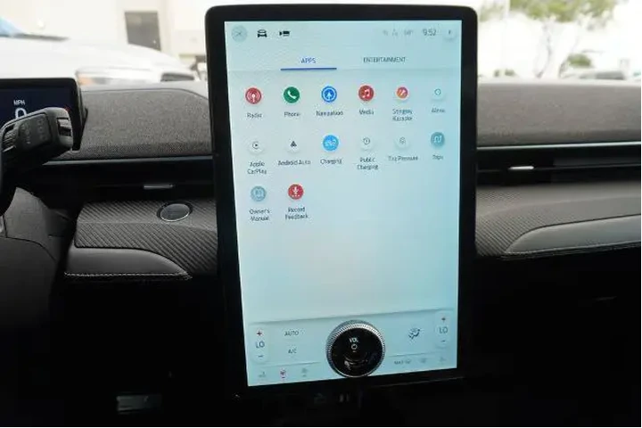 $31288 : Ford Mustang Mach-E 2024 Pre image 10