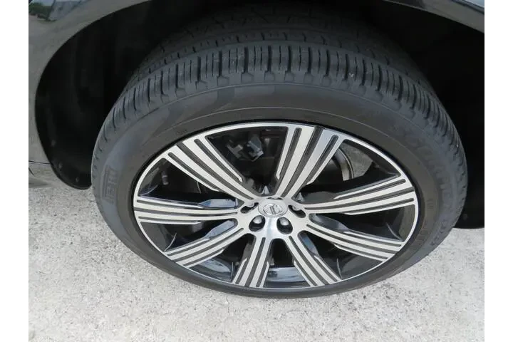 $36491 : Volvo XC90 2020 AWD T6 Inscr image 5