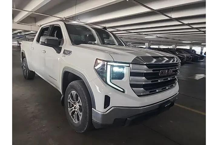 $35995 : GMC Sierra 1500 2023 4x4 SLE image 1
