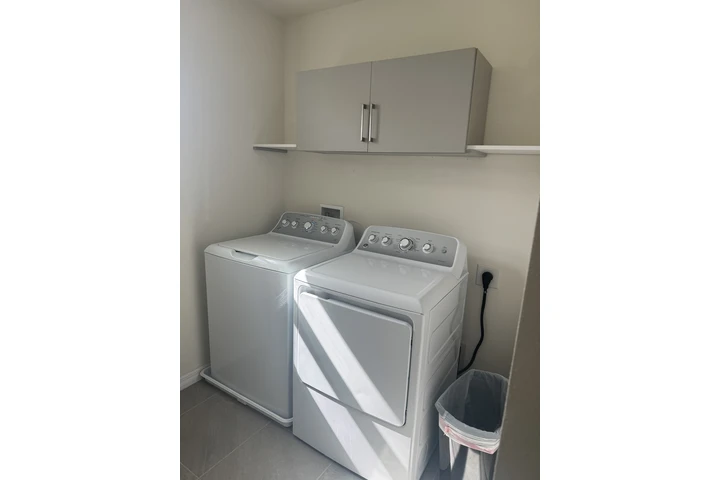 $700 : Kissimmee image 4