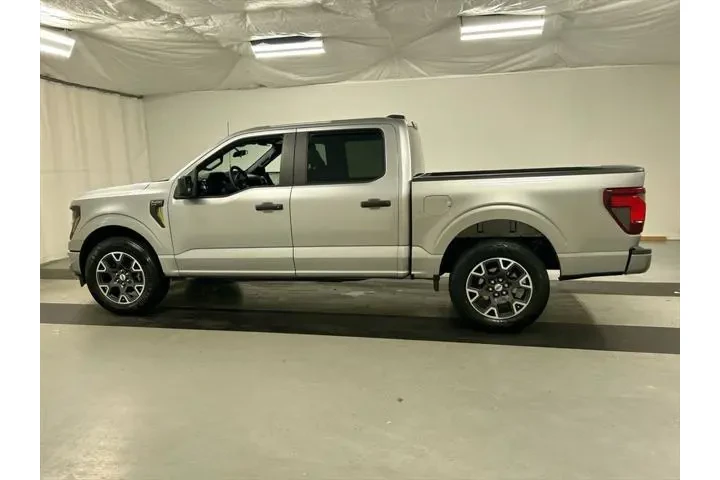 $35711 : Ford F-150 2024 4x2 STX 4dr image 6