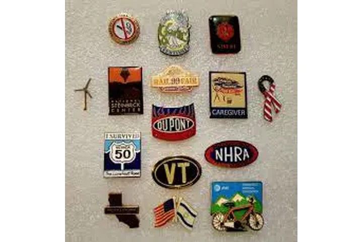 Lapel Pins Wholesale image 1