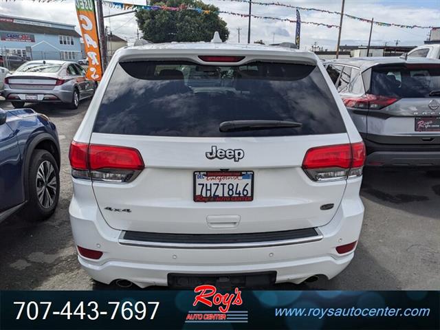 $13995 : 2015 Grand Cherokee Overland image 5