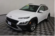 $20289 : Hyundai KONA 2023 AWD SEL 4d thumbnail