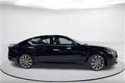 $24713 : Pre-Owned 2024 Altima 2.5 SL thumbnail