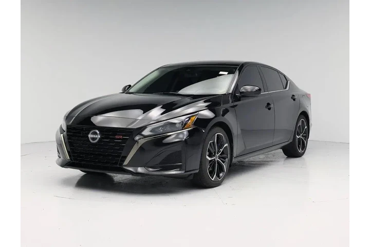 $22998 : Nissan Altima 2023 2.5 SR 4d image 4