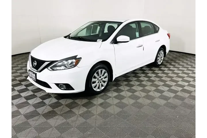 $10900 : Nissan Sentra 2017 S 4dr Sed image 6