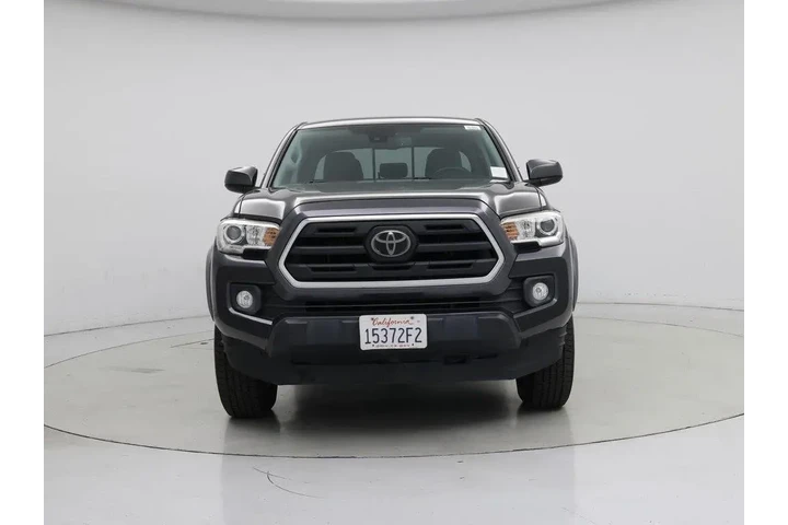 $27998 : Toyota Tacoma 2018 4x2 SR5 V image 5