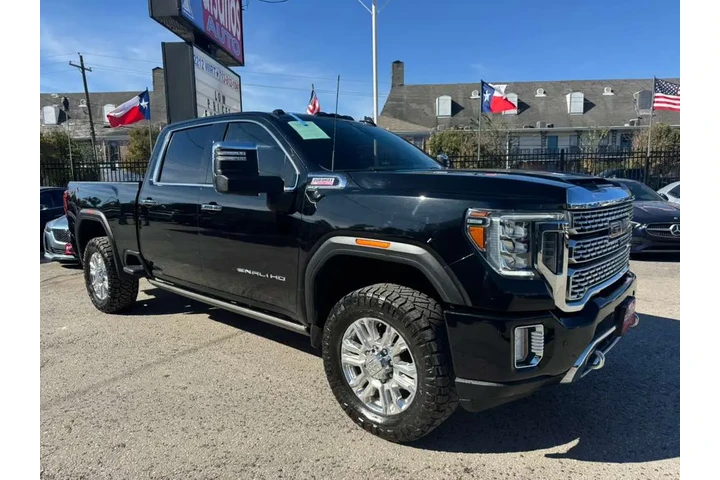 2021 GMC Sierra 2500HD Denali image 2