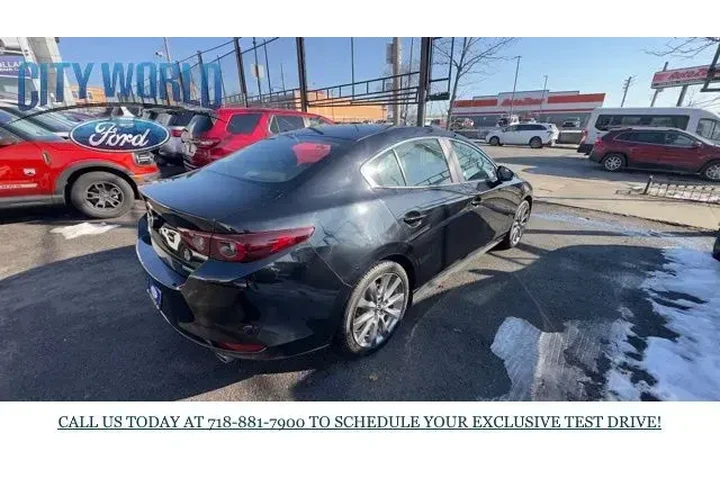 $21802 : Mazda Mazda3 Sedan 2025 2.5 image 5