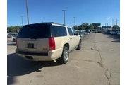 $5980 : 2011 GMC Yukon XL 4WD 4dr 150 thumbnail