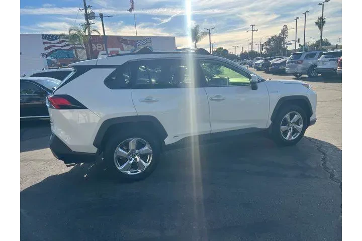 $29403 : Toyota RAV4 Hybrid 2020 AWD image 5