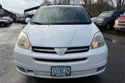 $9998 : 2005 Sienna XLE 7 Passenger thumbnail