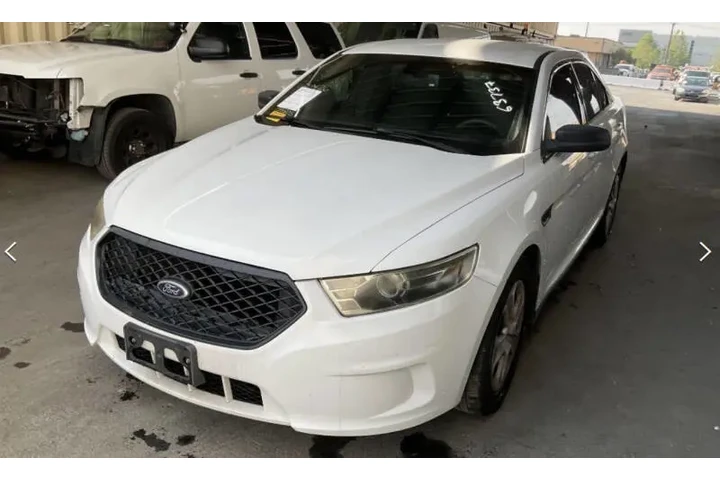 $13750 : 2015 Taurus Police Interceptor image 2