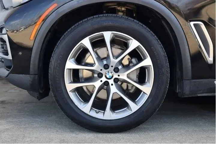 $26996 : BMW X5 2020 sDrive40i 4dr Sp image 9