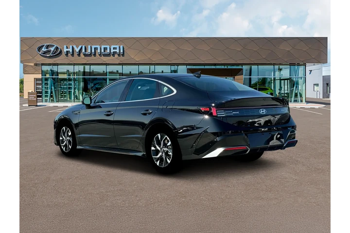 $24990 : Hyundai SONATA 2025 SEL 4dr image 5